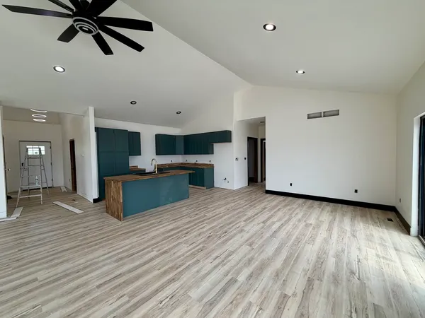$464,900 | 1819 Zara, Clinton, IA 52732