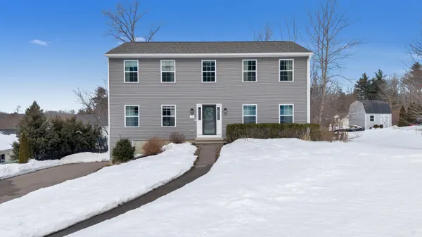 $585,000 | 3 Emerald Court, Berwick, ME 03901