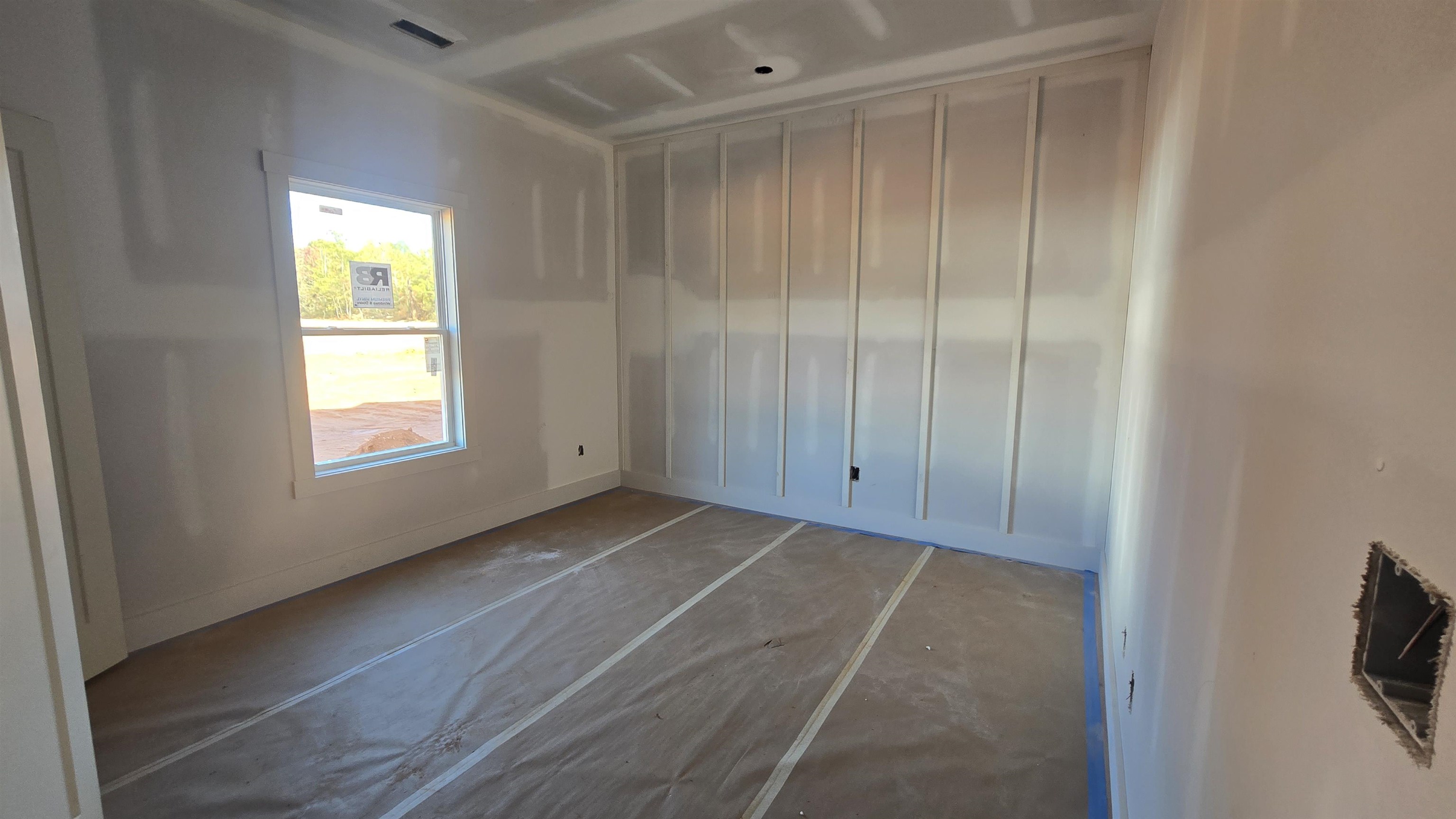 261 State Rd S-42-742 Wellford, SC 29385 - Photo 14 of 24