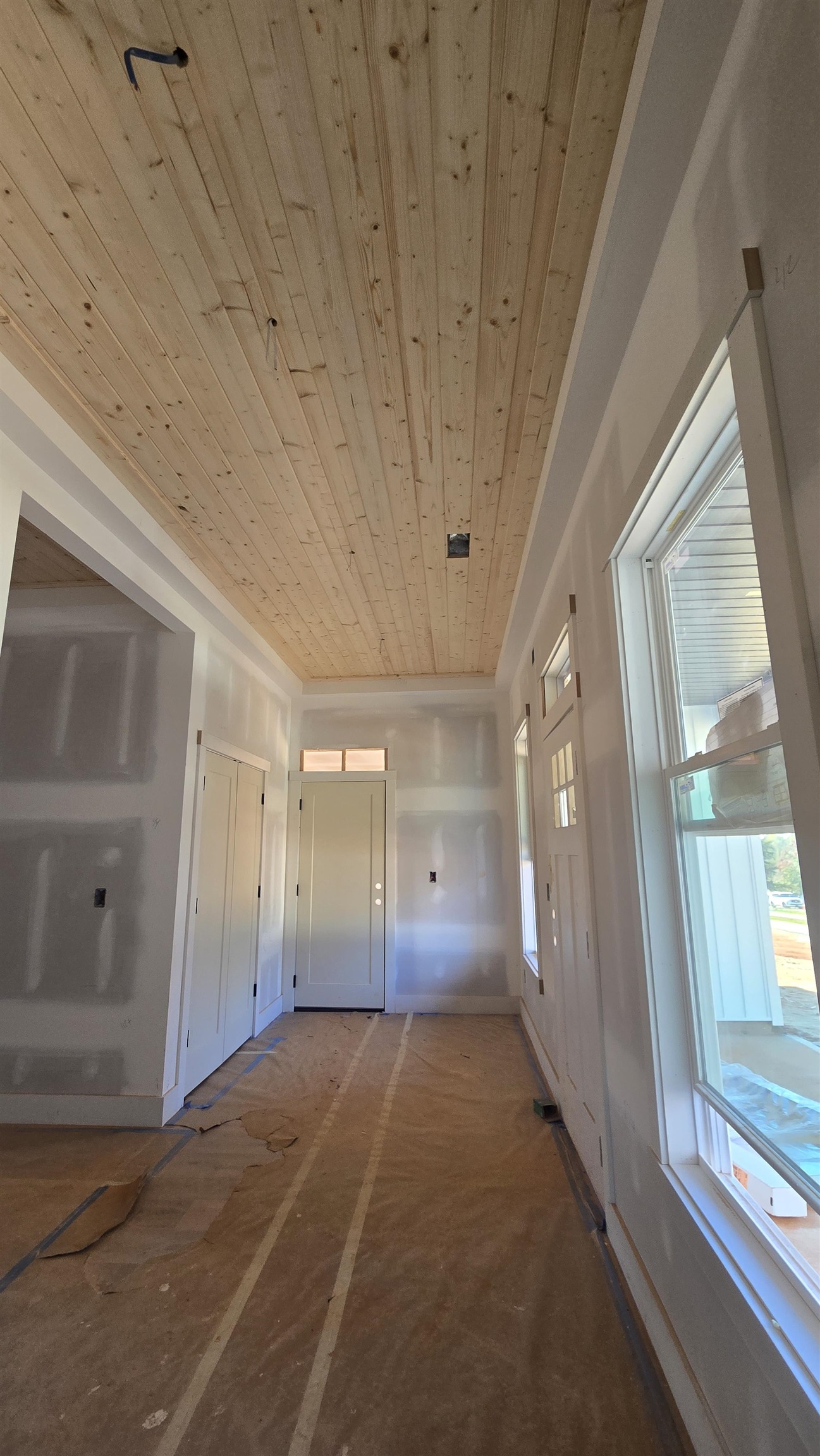 261 State Rd S-42-742 Wellford, SC 29385 - Photo 15 of 24