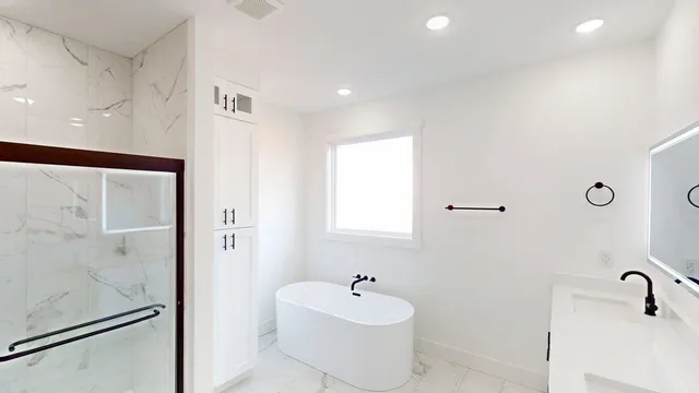 $474,900 | 261 State Rd S-42-742, Wellford, SC 29385