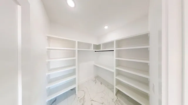 $474,900 | 261 State Rd S-42-742, Wellford, SC 29385