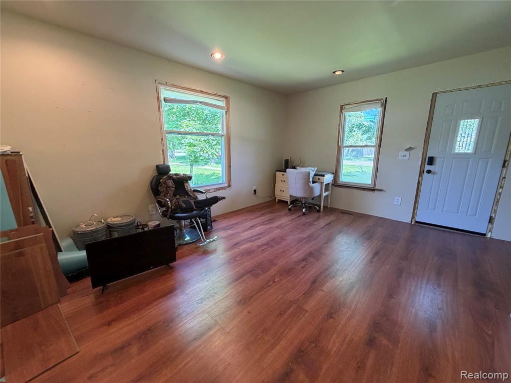 208 East Mill Street Capac, MI 48014 - Photo 12 of 26