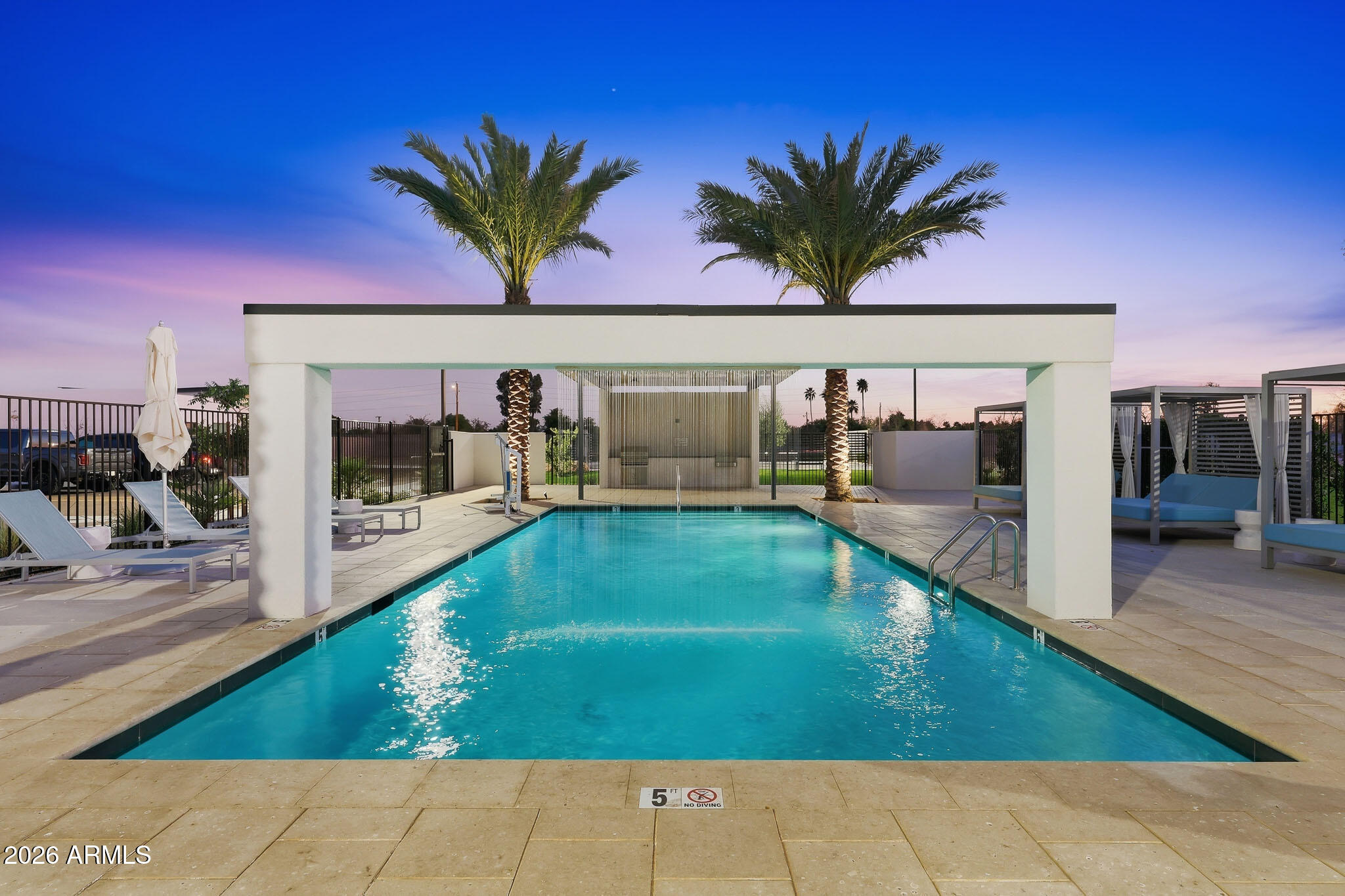 100 West Northern Avenue, Unit 15 Phoenix, AZ 85021 - Photo 31 of 33 Community Pool!