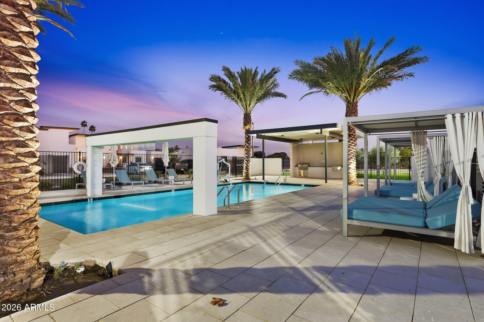 100 West Northern Avenue, Unit 15 Phoenix, AZ 85021 - Photo 33 of 33 Community Pool!