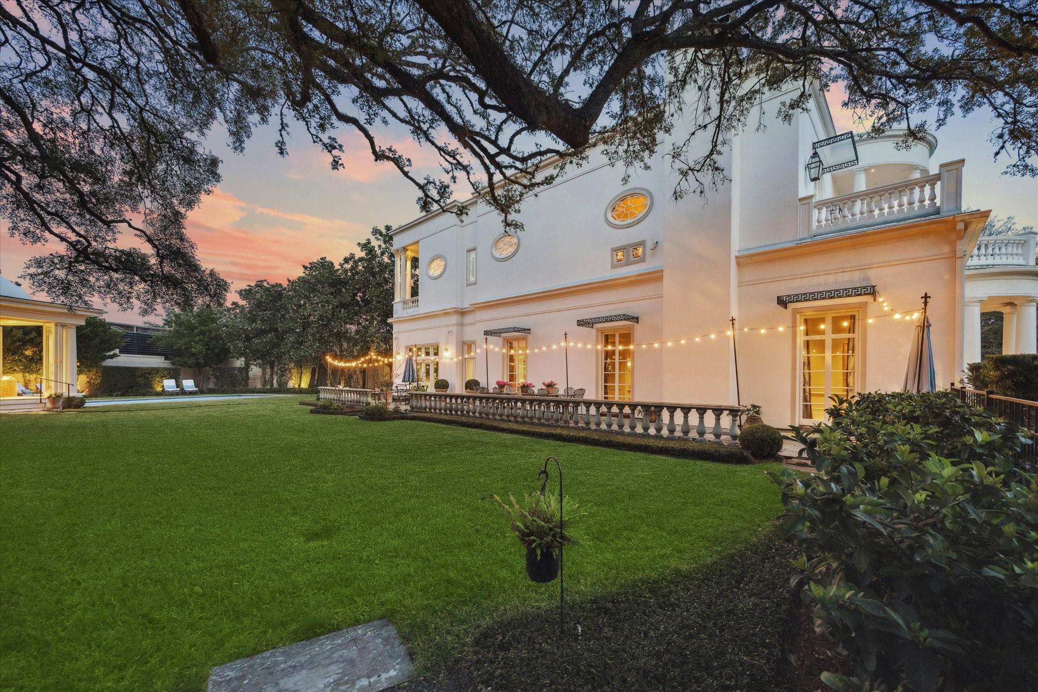 20 Sunset Boulevard Houston, TX 77005 - Photo 40 of 50 17,952 square foot lot!