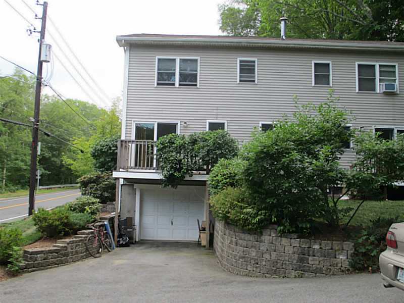 141 New River Road, Unit 141 Lincoln, RI 02838 - Photo 23 of 23 Garage.