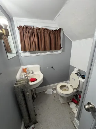 $7,250 | 121 Oak Street, Binghamton, NY 13905