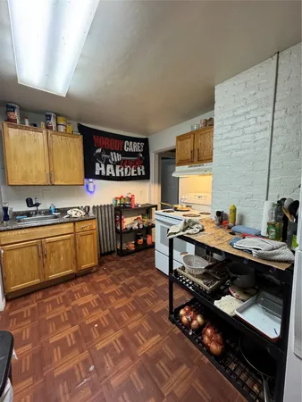 $7,250 | 121 Oak Street, Binghamton, NY 13905