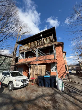$7,250 | 121 Oak Street, Binghamton, NY 13905