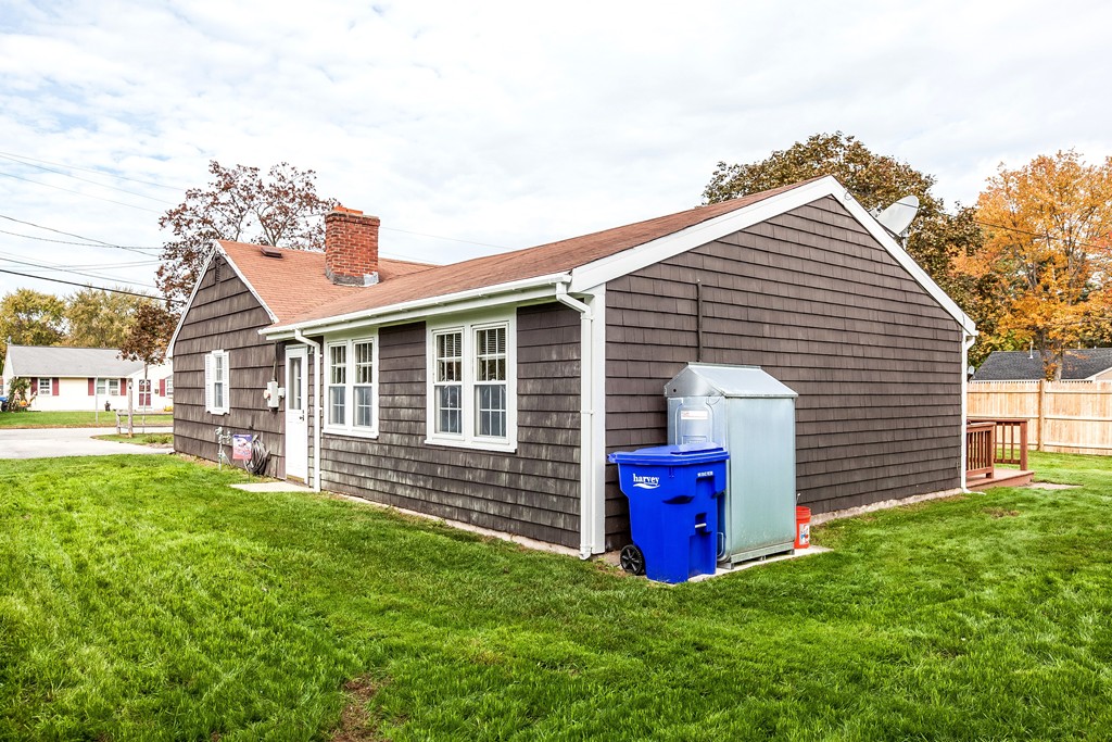 19 Dix Road Maynard, MA 01754 - Photo 4 of 29 Gallery Image 4