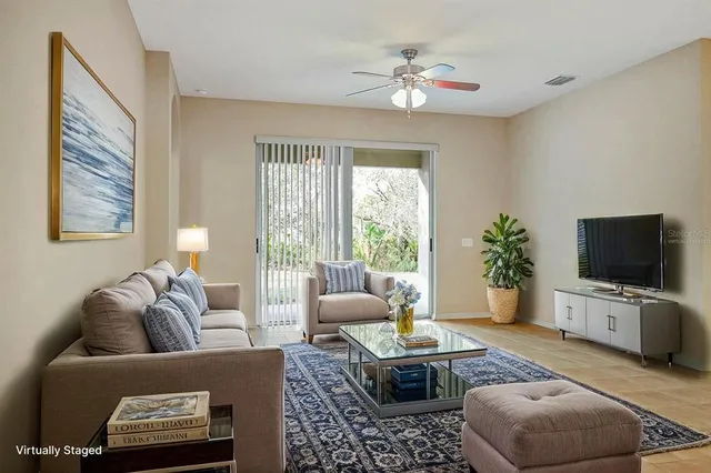 $2,600 | 15111 Shearcrest Drive, Lithia, FL 33547