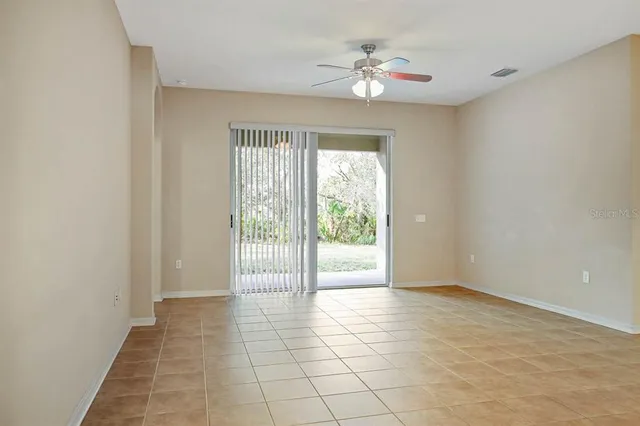 $2,600 | 15111 Shearcrest Drive, Lithia, FL 33547