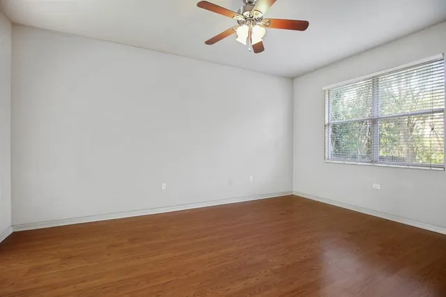 $2,600 | 15111 Shearcrest Drive, Lithia, FL 33547