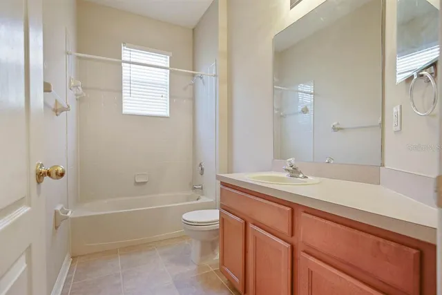 $2,600 | 15111 Shearcrest Drive, Lithia, FL 33547