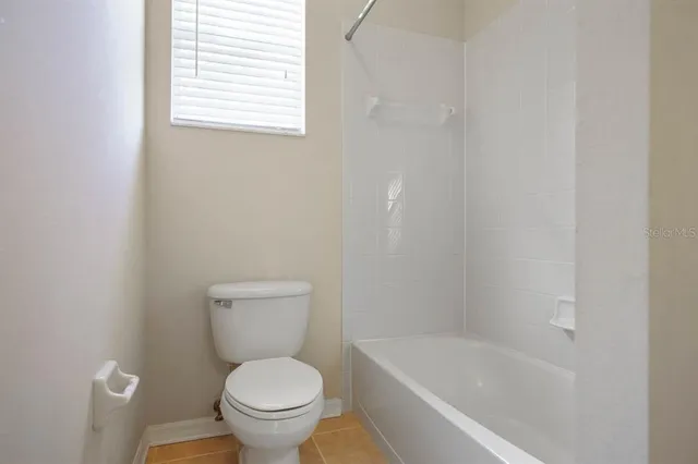 $2,600 | 15111 Shearcrest Drive, Lithia, FL 33547