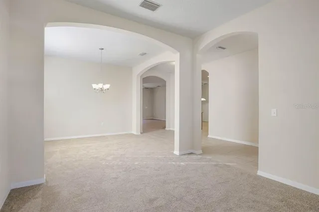 $2,600 | 15111 Shearcrest Drive, Lithia, FL 33547