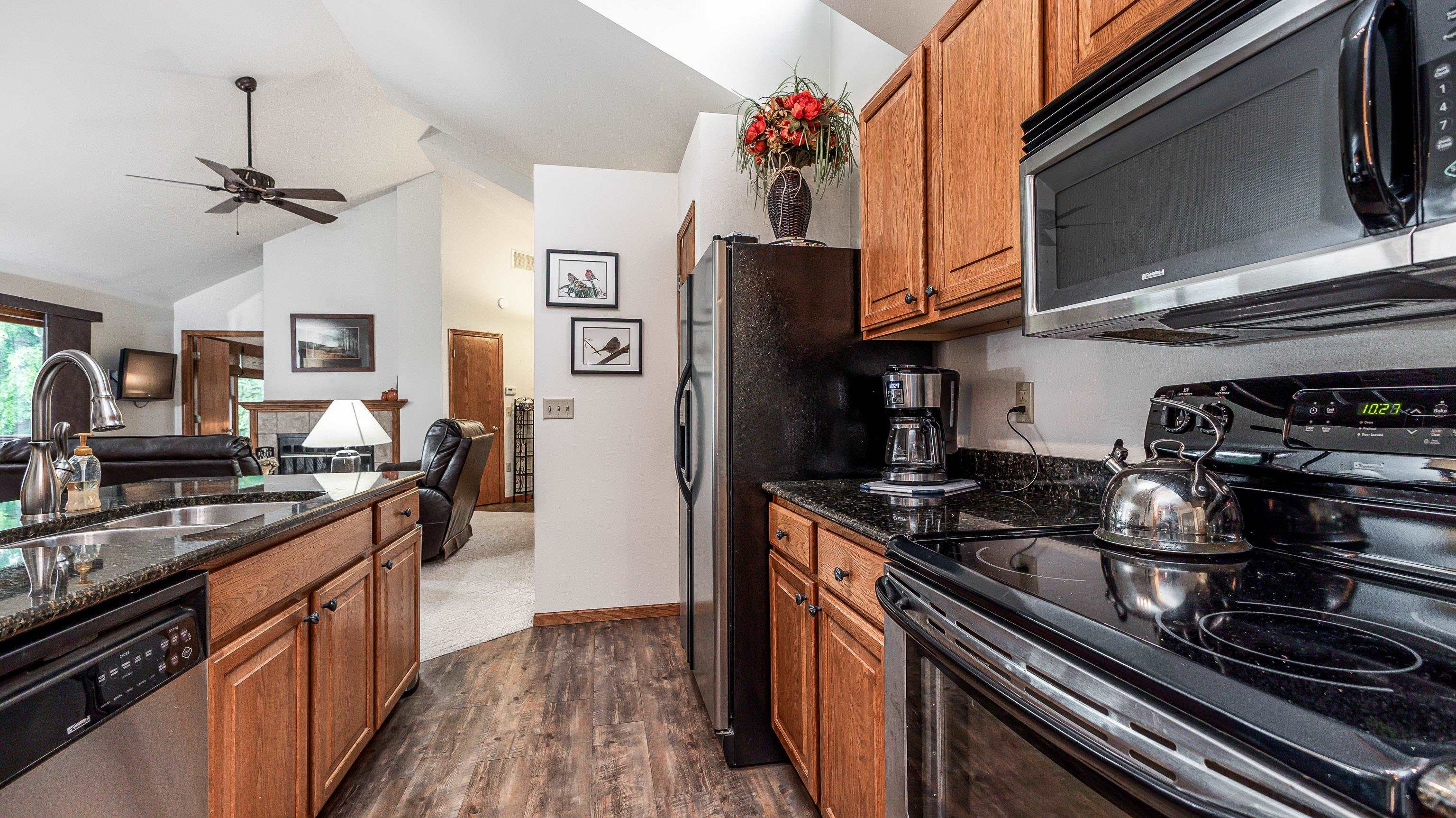 305 West Wachter Road Galena, IL 61036 - Photo 9 of 41 Gallery Image 9