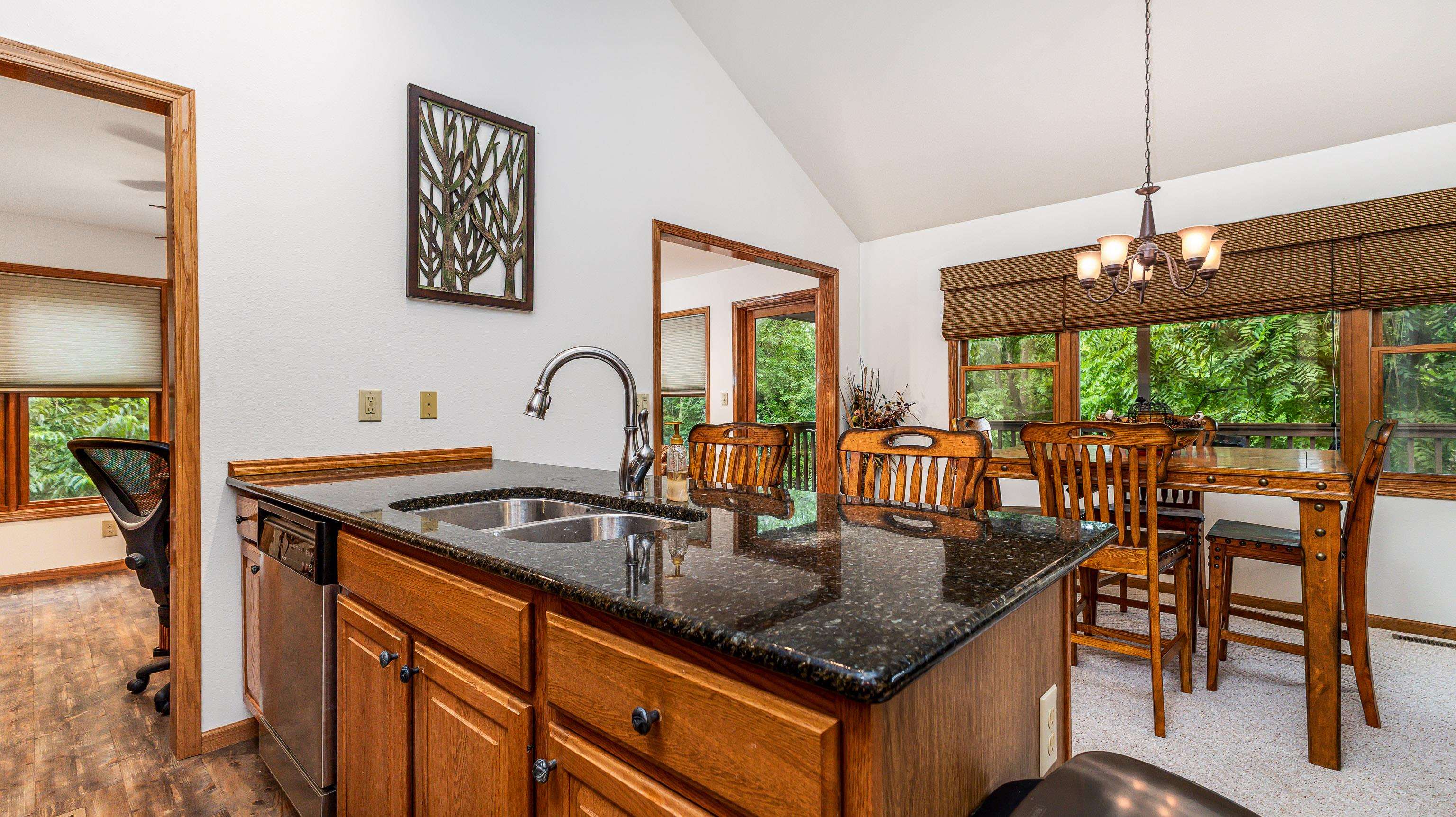 305 West Wachter Road Galena, IL 61036 - Photo 10 of 41 Gallery Image 10