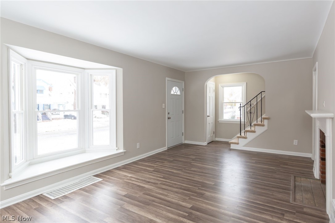 855 Nela View Road Cleveland Heights, OH 44112 - Photo 7 of 23
