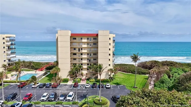 $5,300 | 7440 South Ocean Drive, Unit 324A, Jensen Beach, FL 34957