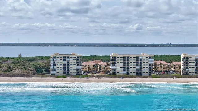 $5,300 | 7440 South Ocean Drive, Unit 324A, Jensen Beach, FL 34957