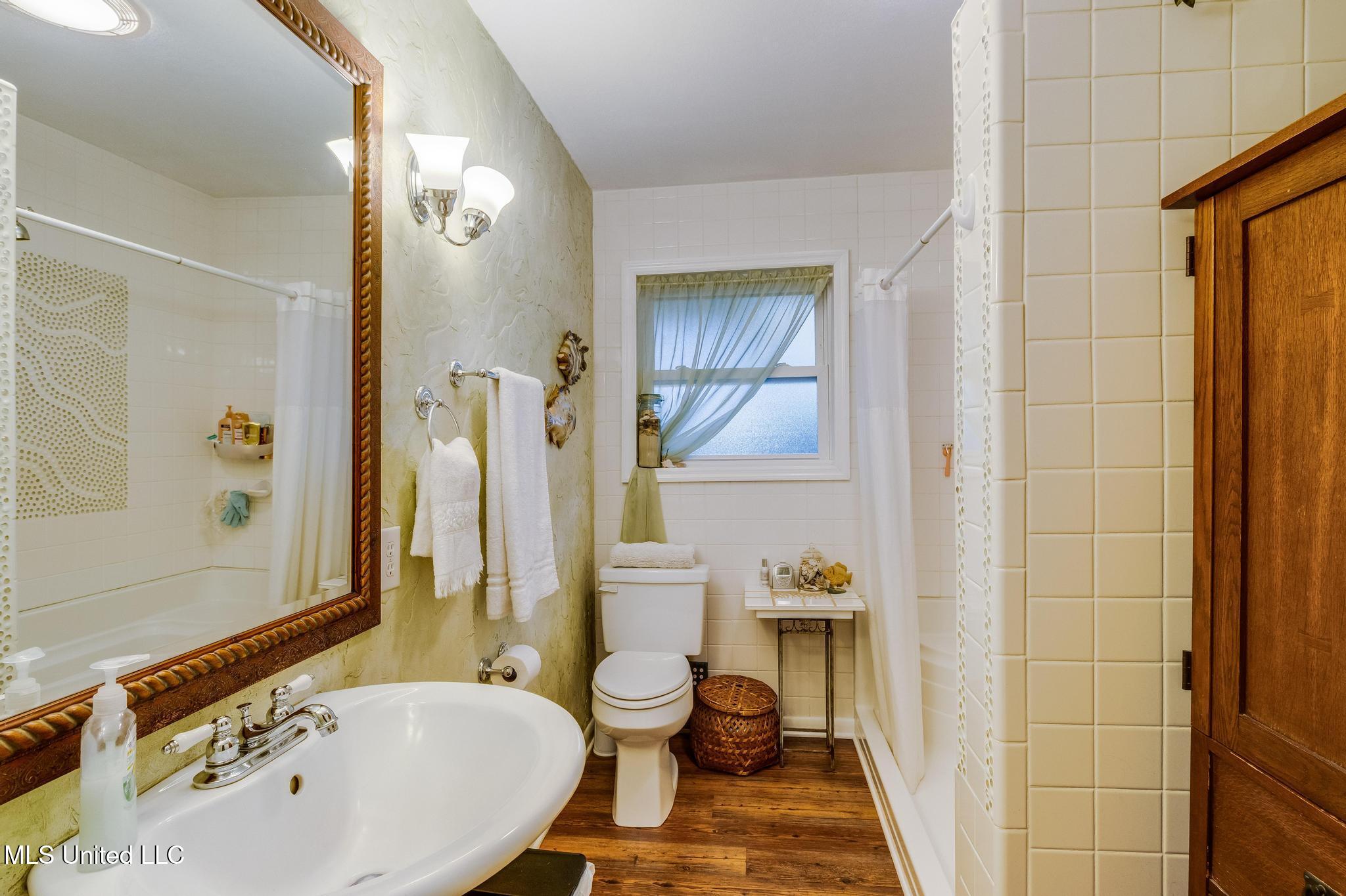 320 Carter Road Biloxi, MS 39531 - Photo 11 of 28 IMG_7185-Edit