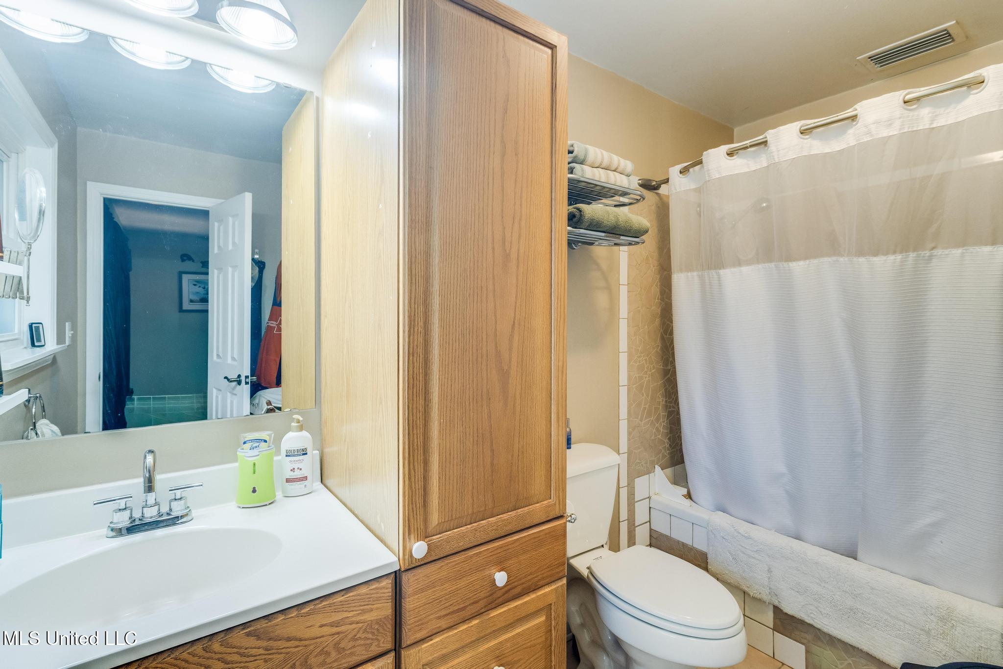 320 Carter Road Biloxi, MS 39531 - Photo 17 of 28 IMG_7206-Edit