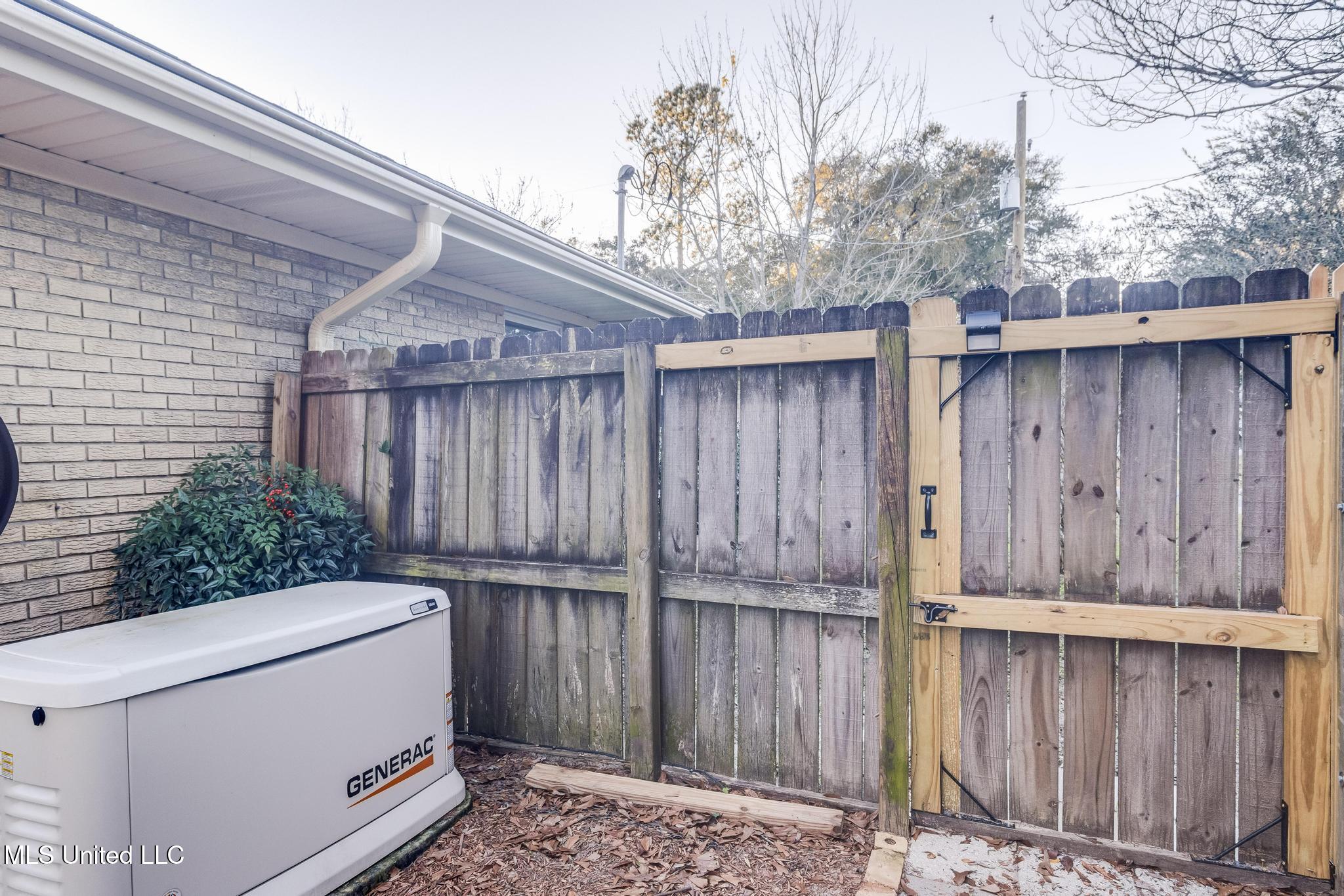 320 Carter Road Biloxi, MS 39531 - Photo 21 of 28 IMG_7227-Edit