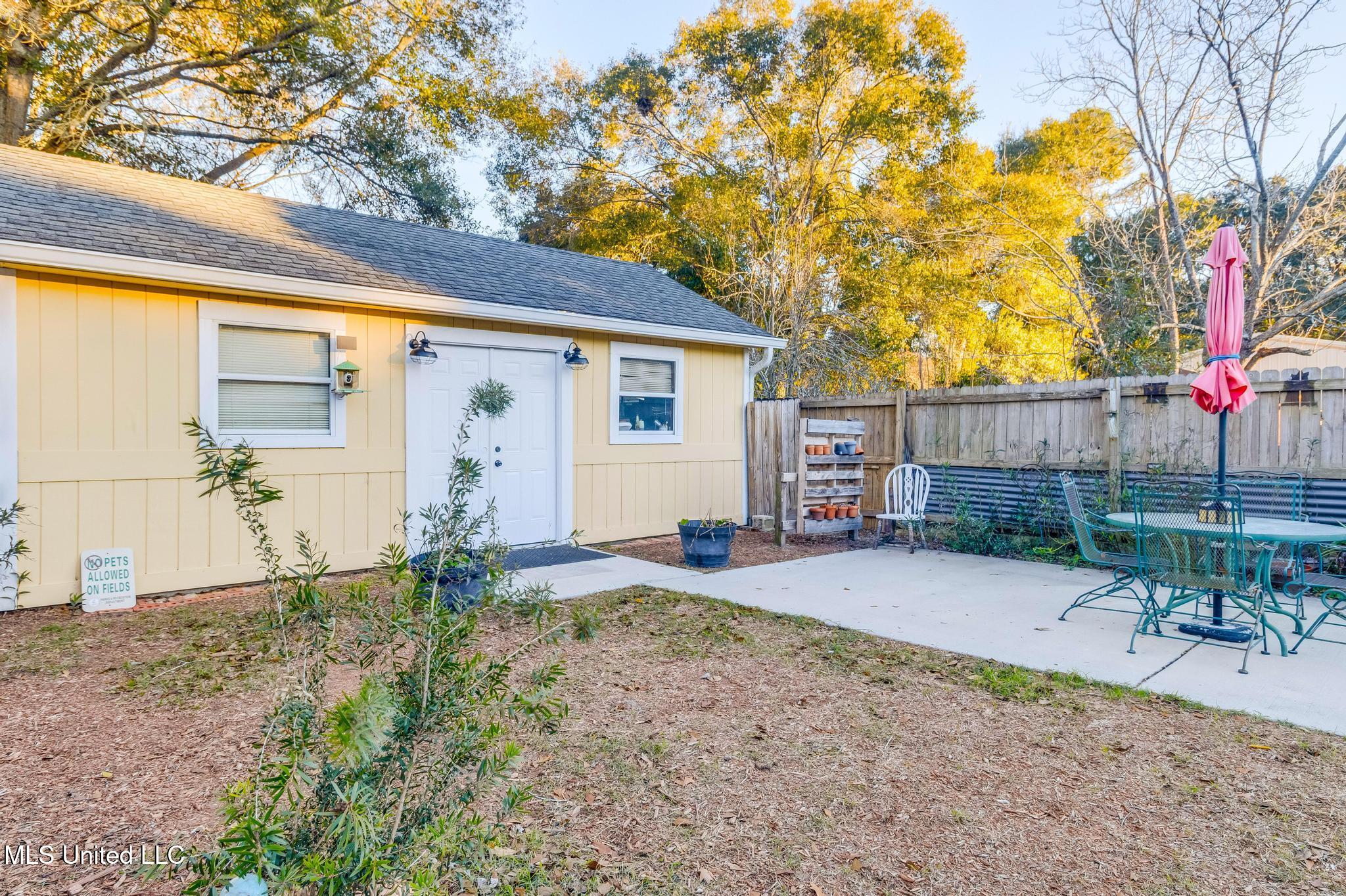 320 Carter Road Biloxi, MS 39531 - Photo 23 of 28 IMG_7218-Edit