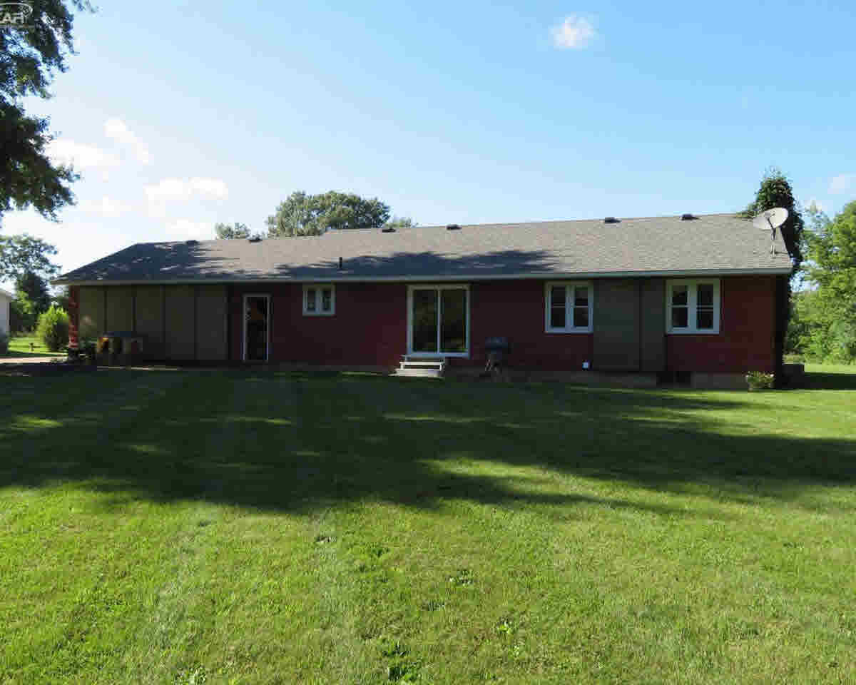 3328 East Farrand Road Clio, MI 48420 - Photo 22 of 23 21346527-21.JPG