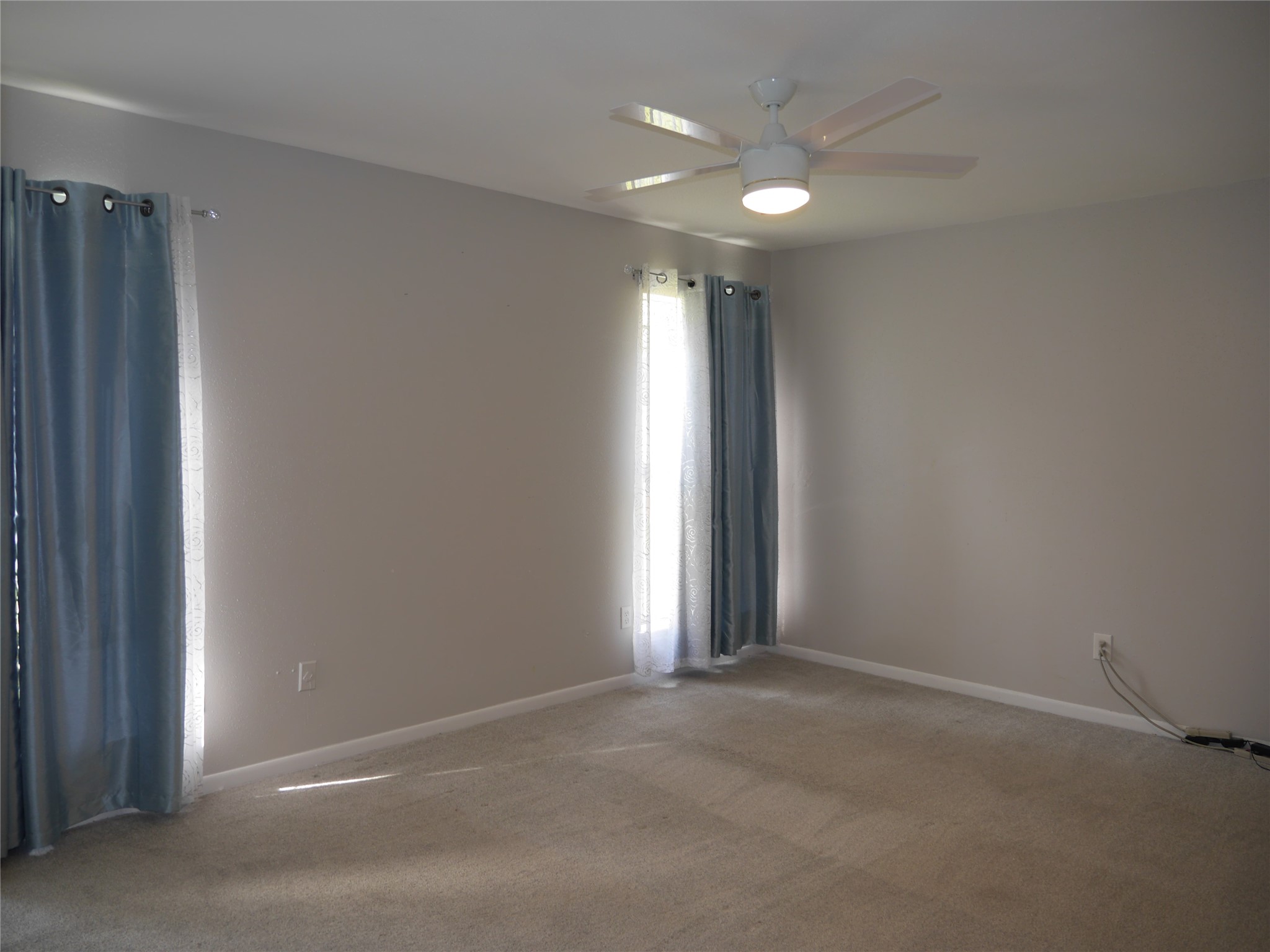 7410 Canasta Lane Houston, TX 77083 - Photo 24 of 33 a view of an empty room and a window
