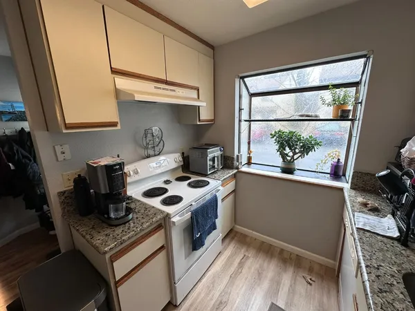 $565,000 | 2128 Bueno Drive, Unit 18, Davis, CA 95616