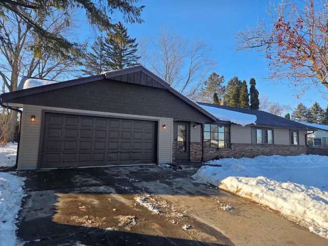 $379,900 | 555 Meadow Lane, Sheboygan Falls, WI 53085