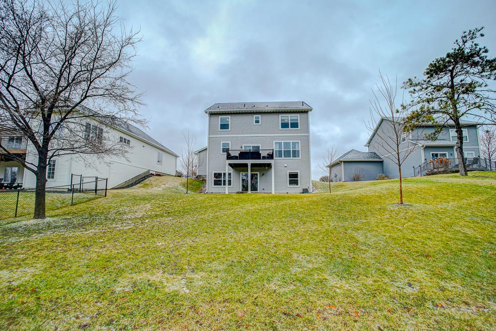 2046 Highland Circle Hudson, WI 54016 - Photo 31 of 33