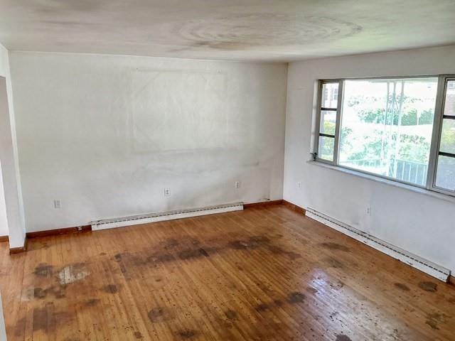 13 Schoen Street McKees Rocks, PA 15136 - Photo 11 of 22