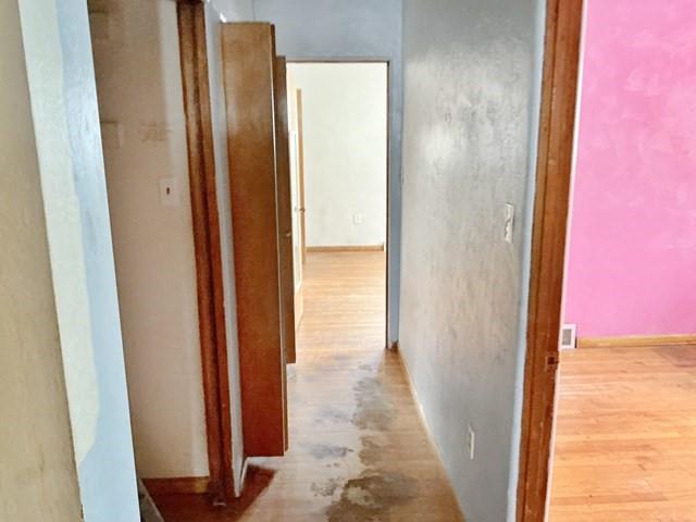 13 Schoen Street McKees Rocks, PA 15136 - Photo 17 of 22