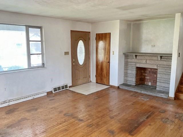 13 Schoen Street McKees Rocks, PA 15136 - Photo 9 of 22