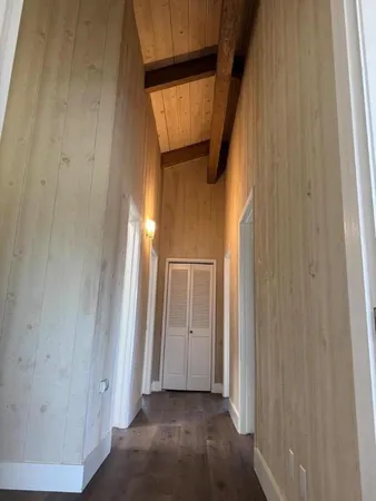 a view of an entryway