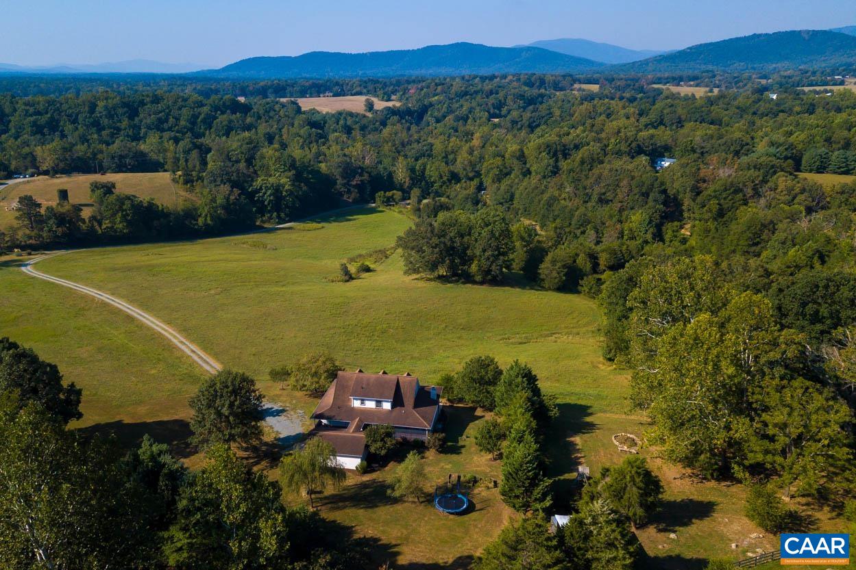 5289 Free Union Road Free Union, VA 22940 - Photo 4 of 63