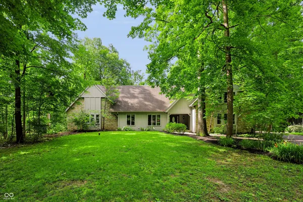 $849,000 | 118 White Horse Lane, Fishers, IN 46038