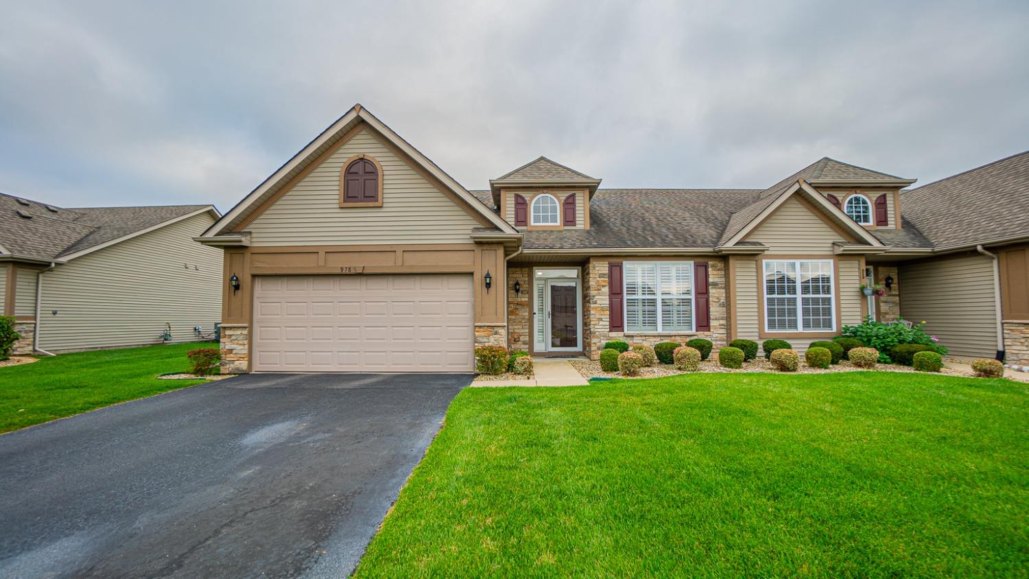 978 Rockwell Lane, Dyer, IN 46311 Compass