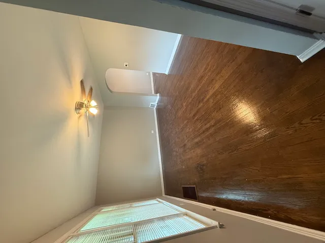 a view of empty room with window