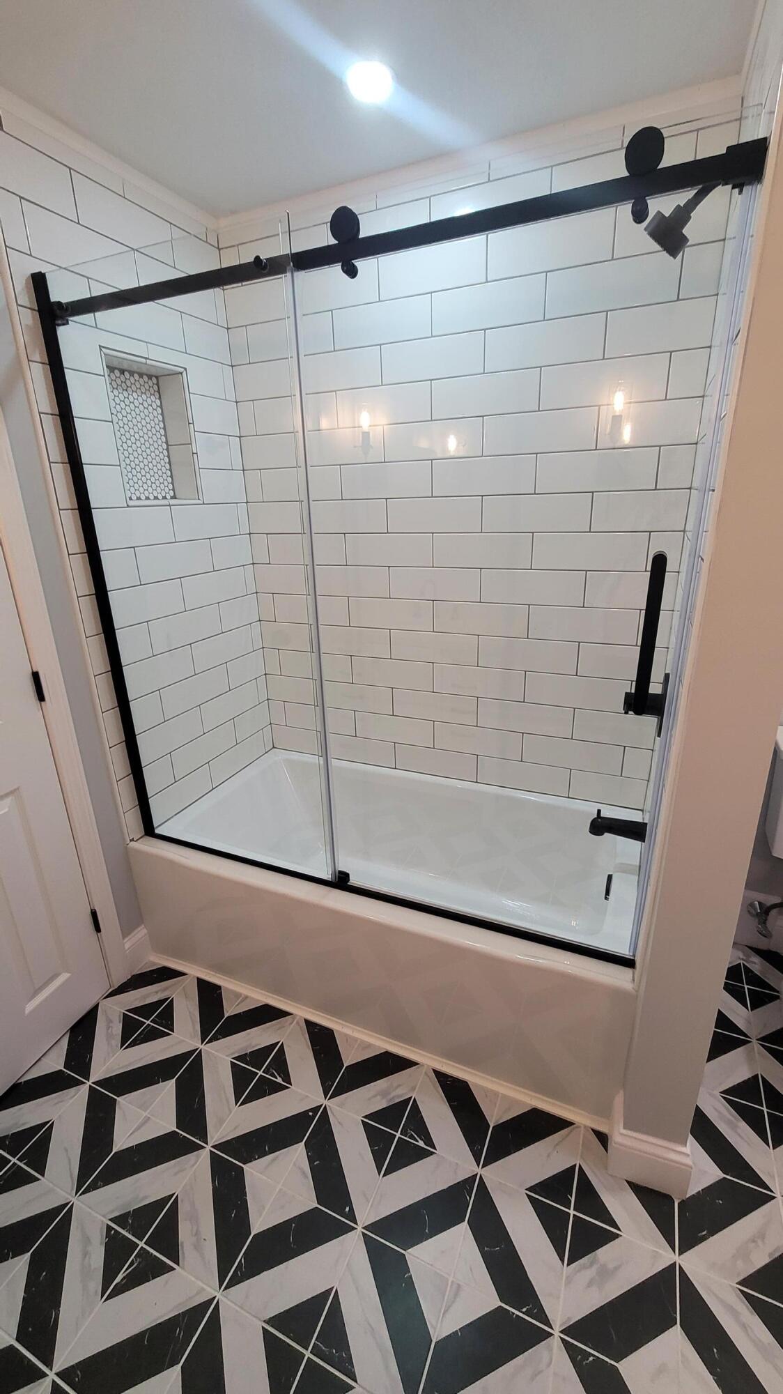57 Old Fields Road Sandwich, MA 02563 - Photo 31 of 38 57Hallbath2