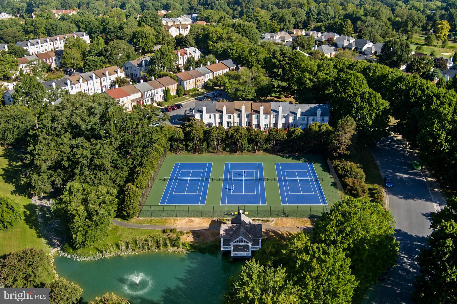 4600 King Duncan Road Alexandria, VA 22312 - Photo 19 of 27 an aerial view of a house