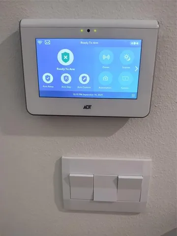 $2,890 | 2102 Southeast Holland Street, Port St. Lucie, FL 34952