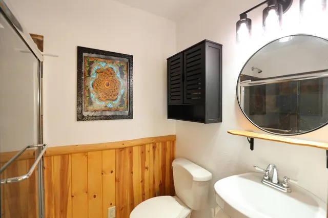 $3,000 | 43615 Wolf Road, Big Bear Lake, CA 92315