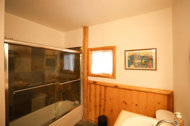 $3,000 | 43615 Wolf Road, Big Bear Lake, CA 92315