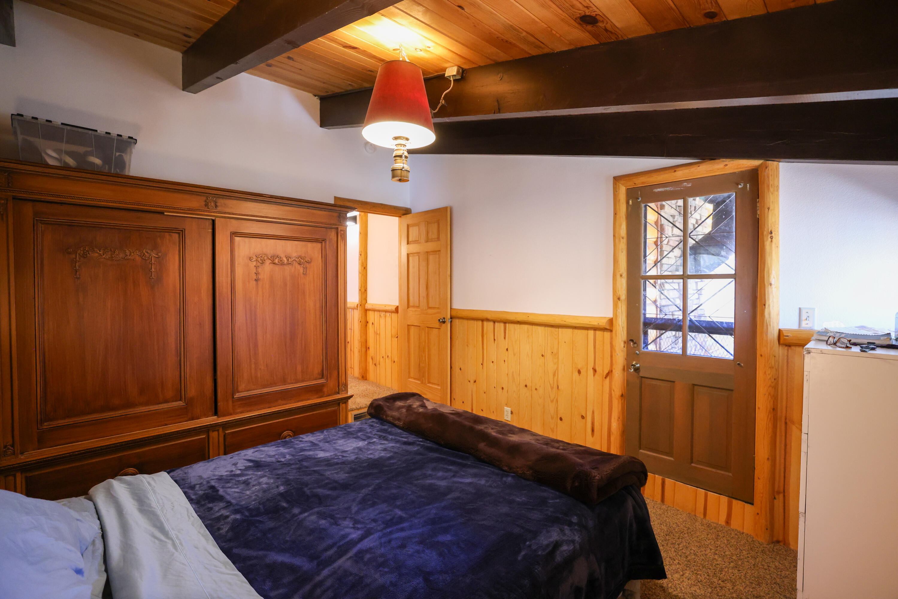 43615 Wolf Road Big Bear Lake, CA 92315 - Photo 34 of 37 SM4A9140