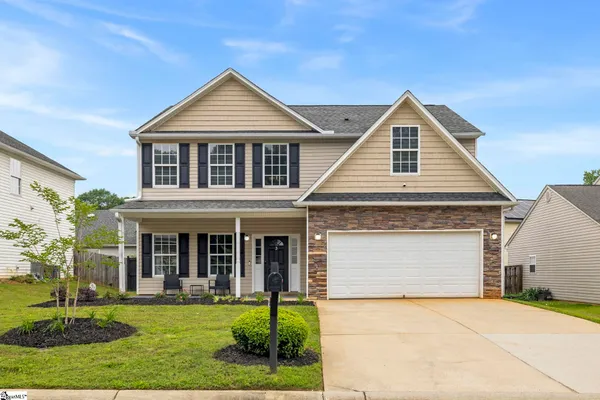 $370,000 | 3 Milo Court, Simpsonville, SC 29680